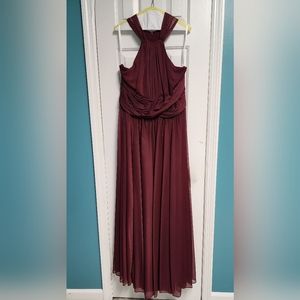 David's Bridal Bridesmaids Dress - Size 18